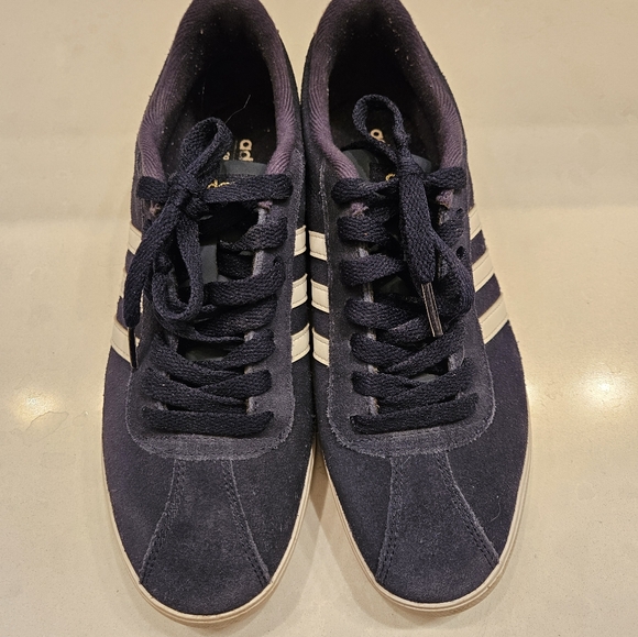 Womens navy suede Adidas gazelles 7.5m - Picture 2 of 5